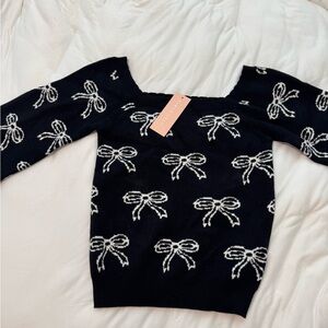 Black Bow Pattern Sweater